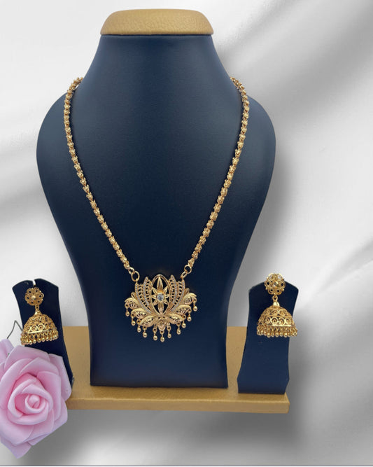 Royal Heritage Gold Haram Set