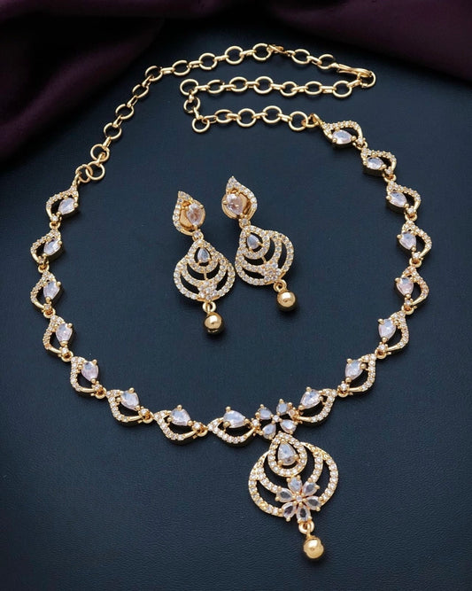 Gold Necklace with earring