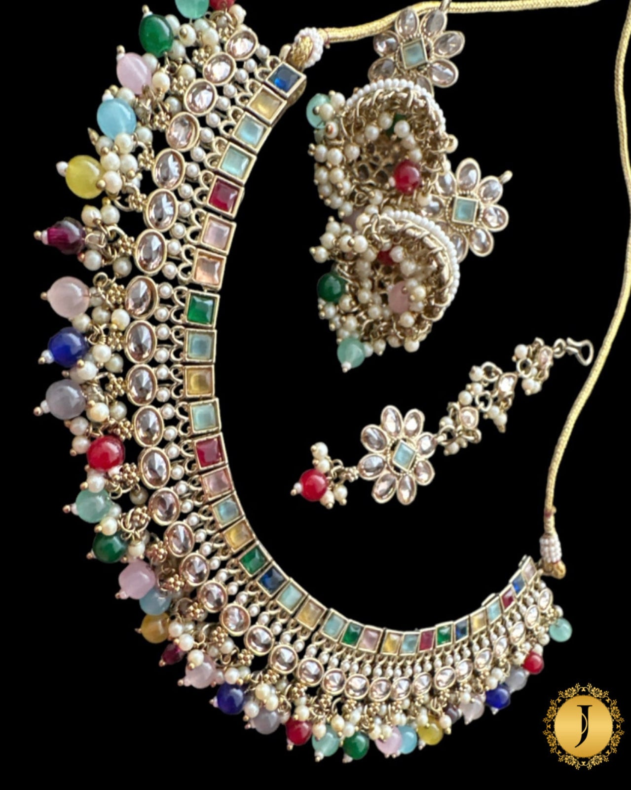 Multicolour Kundan Choker Jewelry Set
