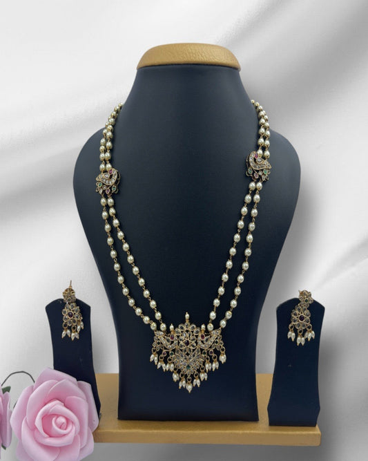 Regal Pearl & Stone Festive Set